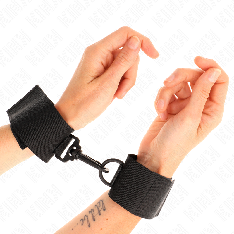 KINK - NYLON WRIST RESTRAINTS BLACK