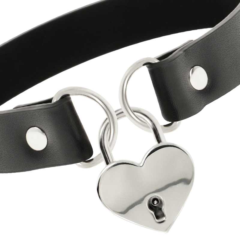 COQUETTE CHIC DESIRE - VEGAN LEATHER NECKLACE WITH HEART ACCESSORY WITH KEY